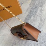 2025年12月9日入荷Louis Vuitton バッグM68746 Monogram Reverse Dauphine LV Circle 18.5 x 12.0 x 5.0高品質新作/誕生日プレゼント/ZC工場