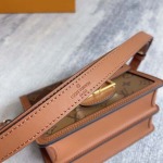 2025年12月9日入荷Louis Vuitton バッグM45958 M44391 Dauphine 2019 Nicolas Ghesquière Monogram Monogram Reverse 25.0 高品質新作/誕生日プレゼン