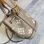 2025年12月9日入荷Louis Vuitton バッグM46291Monogram 13.0 x 16.0 x 10.0高品質新作/誕生日プレゼント/ZC工場