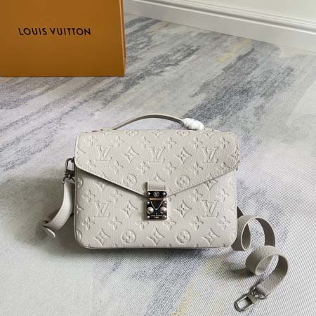 2025年12月10日入荷Louis Vuitton バッグ...