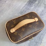 2025年12月10日入荷Louis Vuitton バッグ高品質新作/誕生日プレゼント/ZC工場