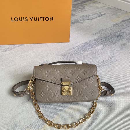 2025年12月10日入荷Louis Vuitton バッグ...