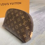 2025年12月10日入荷Louis Vuitton バッグ高品質新作/誕生日プレゼント/ZC工場
