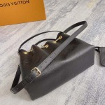 2025年12月10日入荷Louis Vuitton バッグ高品質新作/誕生日プレゼント/ZC工場