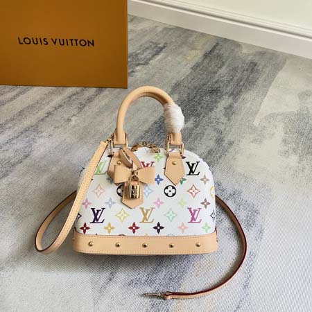 2025年12月10日入荷Louis Vuitton バッグ...