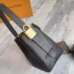 2025年12月10日入荷Louis Vuitton バッグ高品質新作/誕生日プレゼント/ZC工場