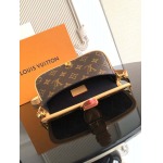 2025年12月10日入荷Louis Vuitton バッグ高品質新作/誕生日プレゼント/ZC工場