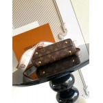 2025年12月10日入荷Louis Vuitton バッグ高品質新作/誕生日プレゼント/ZC工場