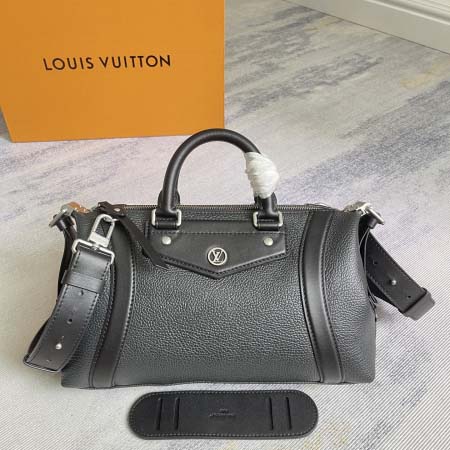 2025年12月10日入荷Louis Vuitton バッグ...