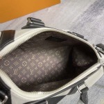 2025年12月10日入荷Louis Vuitton バッグ高品質新作/誕生日プレゼント/ZC工場