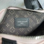 2025年12月10日入荷Louis Vuitton バッグ高品質新作/誕生日プレゼント/ZC工場
