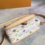 2025年12月10日入荷Louis Vuitton バッグ高品質新作/誕生日プレゼント/ZC工場