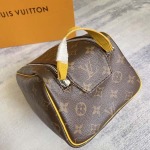 2025年12月10日入荷Louis Vuitton バッグ高品質新作/誕生日プレゼント/ZC工場