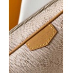 2025年12月10日入荷Louis Vuitton バッグ高品質新作/誕生日プレゼント/ZC工場