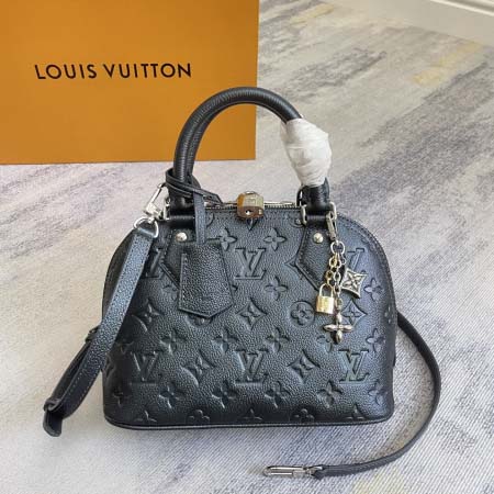 2025年12月10日入荷Louis Vuitton バッグ...