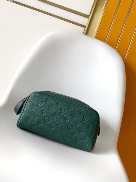 2025年12月10日入荷Louis Vuitton バッグ...