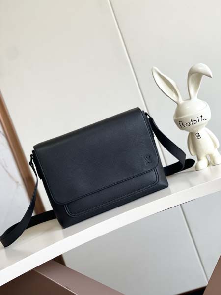 2025年12月10日入荷Louis Vuitton バッグ...