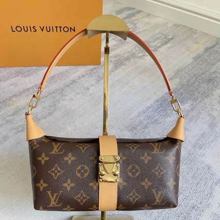 2025年12月10日入荷Louis Vuitton バッグ...