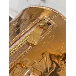 2025年12月10日入荷Louis Vuitton バッグ高品質新作/誕生日プレゼント/ZC工場