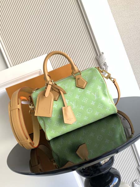 2025年12月10日入荷Louis Vuitton バッグ...