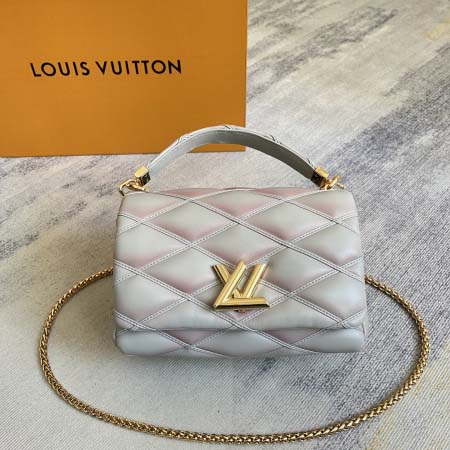2025年12月10日入荷Louis Vuitton バッグ...