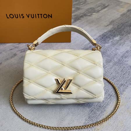 2025年12月10日入荷Louis Vuitton バッグ...