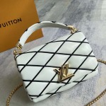 2025年12月10日入荷Louis Vuitton バッグ高品質新作/誕生日プレゼント/ZC工場
