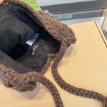 2025年12月10日入荷新品Gucci帽子ギフト/誕生日/記念品/アクセサリーkaka工場