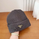 2025年12月10日入荷新品Prada帽子ギフト/誕生日/記念品/アクセサリーkaka工場