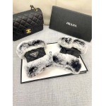 2025年12月10日入荷新品Prada手袋ギフト/誕生日/記念品/アクセサリーkaka工場