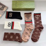 2025年12月10日入荷新品Gucci 靴下ギフト/誕生日/記念品/アクセサリーkaka工場