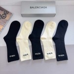 2025年12月10日入荷新品BALENCIAGA靴下ギフト/誕生日/記念品/アクセサリーkaka工場