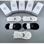 2025年12月10日入荷新品Prada靴下ギフト/誕生日/記念品/アクセサリーkaka工場