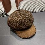 2025年12月10日入荷新品Prada帽子ギフト/誕生日/記念品/アクセサリーkaka工場