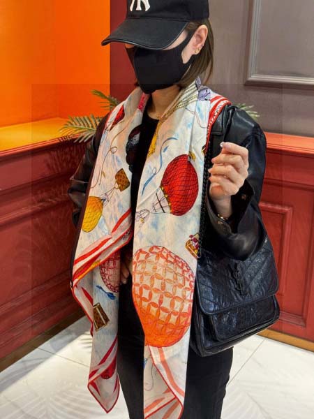 2025年12月10日入荷新品Louis Vuittonマフ...