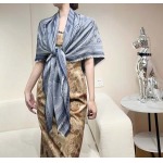 2025年12月10日入荷新品Louis Vuittonマフラーギフト/誕生日/記念品/アクセサリーkaka工場