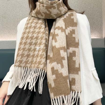 2025年12月10日入荷新品Diorマフラーギフト/誕生日...