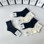 2025年12月10日入荷新品Chanel靴下ギフト/誕生日/記念品/アクセサリーkaka工場
