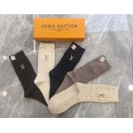 2025年12月10日入荷新品LOUIS VUITTON靴下ギフト/誕生日/記念品/アクセサリーkaka工場