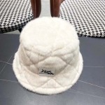 2025年12月10日入荷新品Dior帽子ギフト/誕生日/記念品/アクセサリーkaka工場