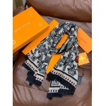 2025年12月11日入荷新品Louis Vuittonマフラーギフト/誕生日/記念品/アクセサリーkaka工場