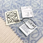 2025年12月11日入荷新品Loeweマフラーギフト/誕生日/記念品/アクセサリーkaka工場