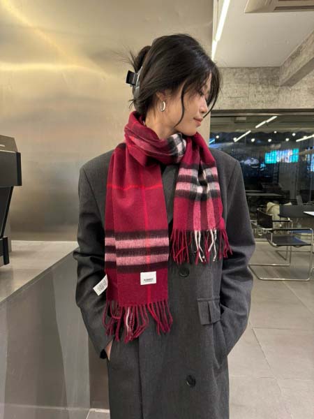 2025年12月11日入荷新品Burberryマフラーギフト...