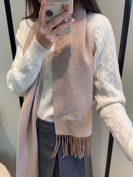 2025年12月11日入荷新品Hermesマフラーギフト/誕...