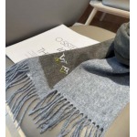 2025年12月11日入荷新品Louis Vuittonマフラーギフト/誕生日/記念品/アクセサリーkaka工場