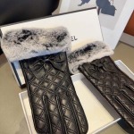 2025年12月11日入荷新品Chanel手袋ギフト/誕生日/記念品/アクセサリーkaka工場