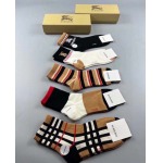 2025年12月11日入荷新品Burberry靴下ギフト/誕生日/記念品/アクセサリーkaka工場