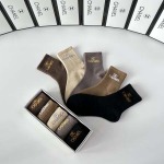 2025年12月11日入荷新品Chanel靴下ギフト/誕生日/記念品/アクセサリーkaka工場