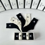 2025年12月11日入荷新品Chanel靴下ギフト/誕生日/記念品/アクセサリーkaka工場