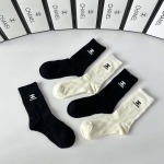2025年12月11日入荷新品Chanel靴下ギフト/誕生日/記念品/アクセサリーkaka工場